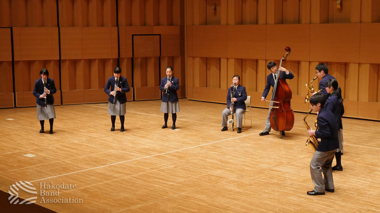 函館市立桔梗中学校・管楽8重奏